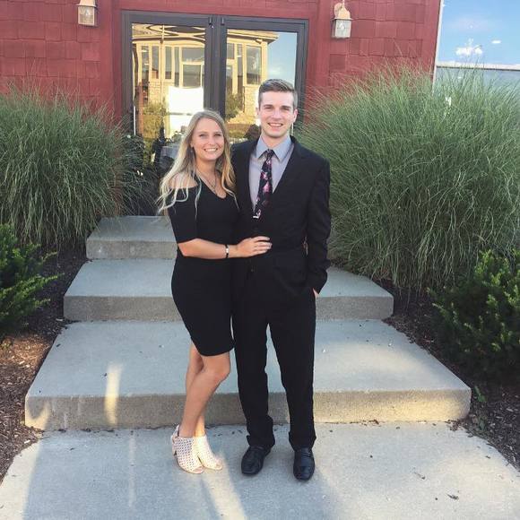 Meet your Posher, Samantha - Picture 1 of 1